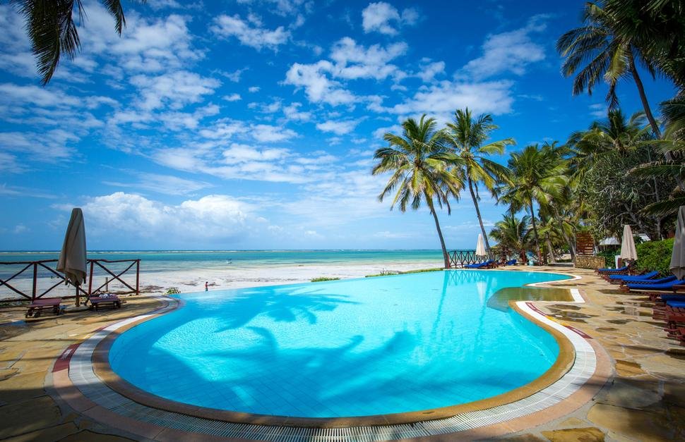voyager beach resort rates